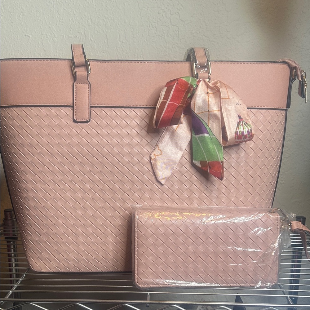 Elegant Pink Woven Tote Bag with Scarf